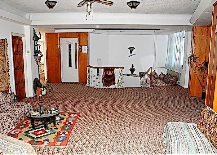 Ikont Szálloda Gulluk